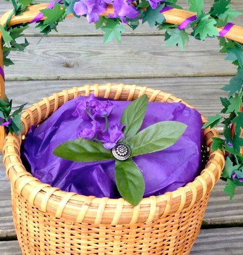 Custom Easter/Spring Basket: Medium